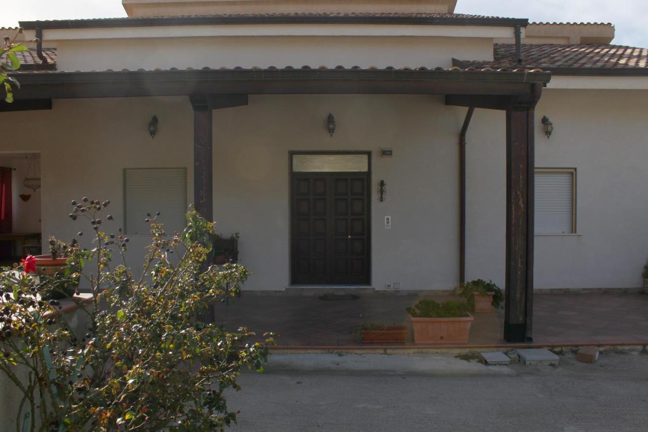 La Casa Di Bia Bed & Breakfast Corleone Exterior foto