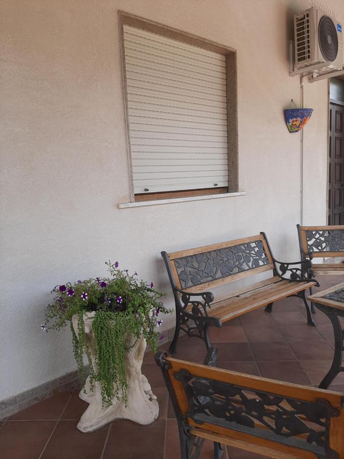 La Casa Di Bia Bed & Breakfast Corleone Exterior foto
