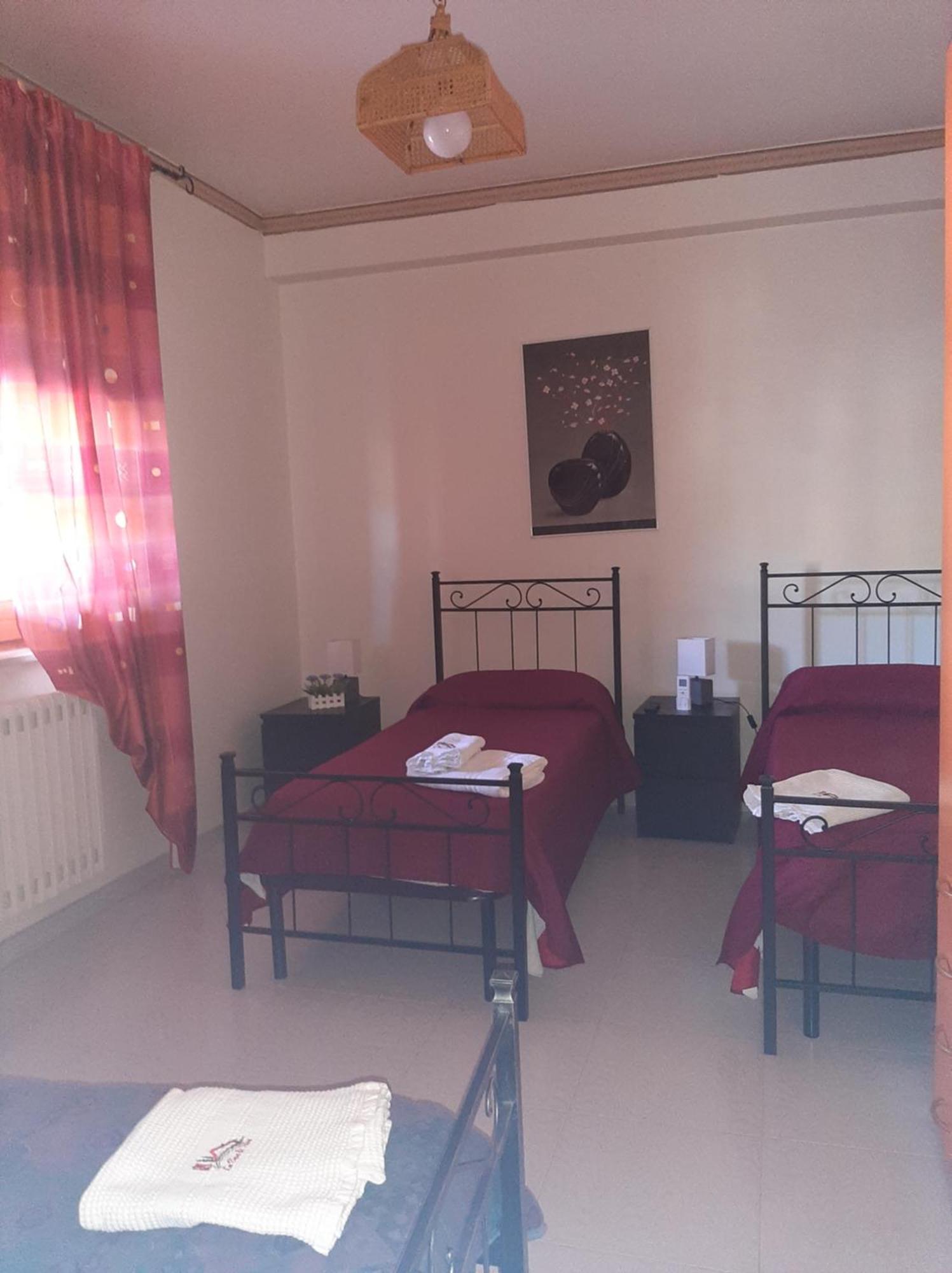 La Casa Di Bia Bed & Breakfast Corleone Exterior foto